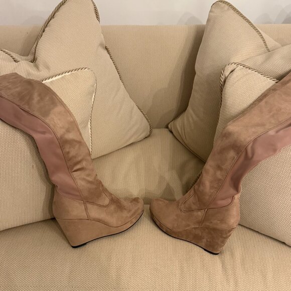 Suede taupe brand new knee high boots Chinese Laundry 7.5 - Picture 7 of 9